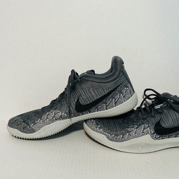 Nike Kobe Bryant Mamba Rage Dark Gray Pure Platinum Sneakers - Picture 4 of 9